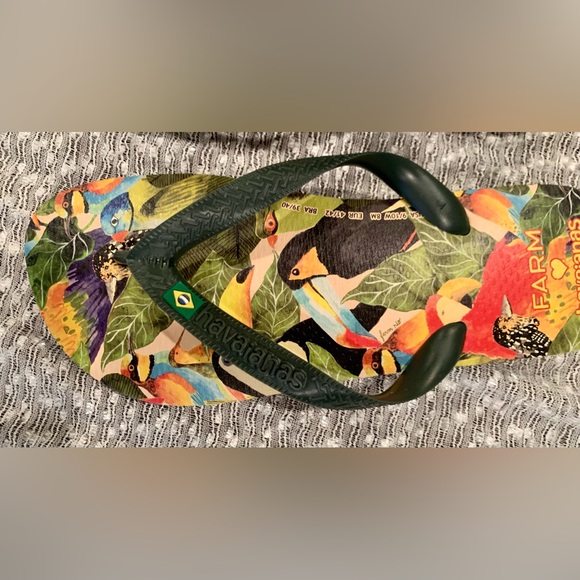 Havaianas x Farm Rio Tropical Birds
Print NWT - Women’s 9/10, Men 8 - Picture 5 of 8